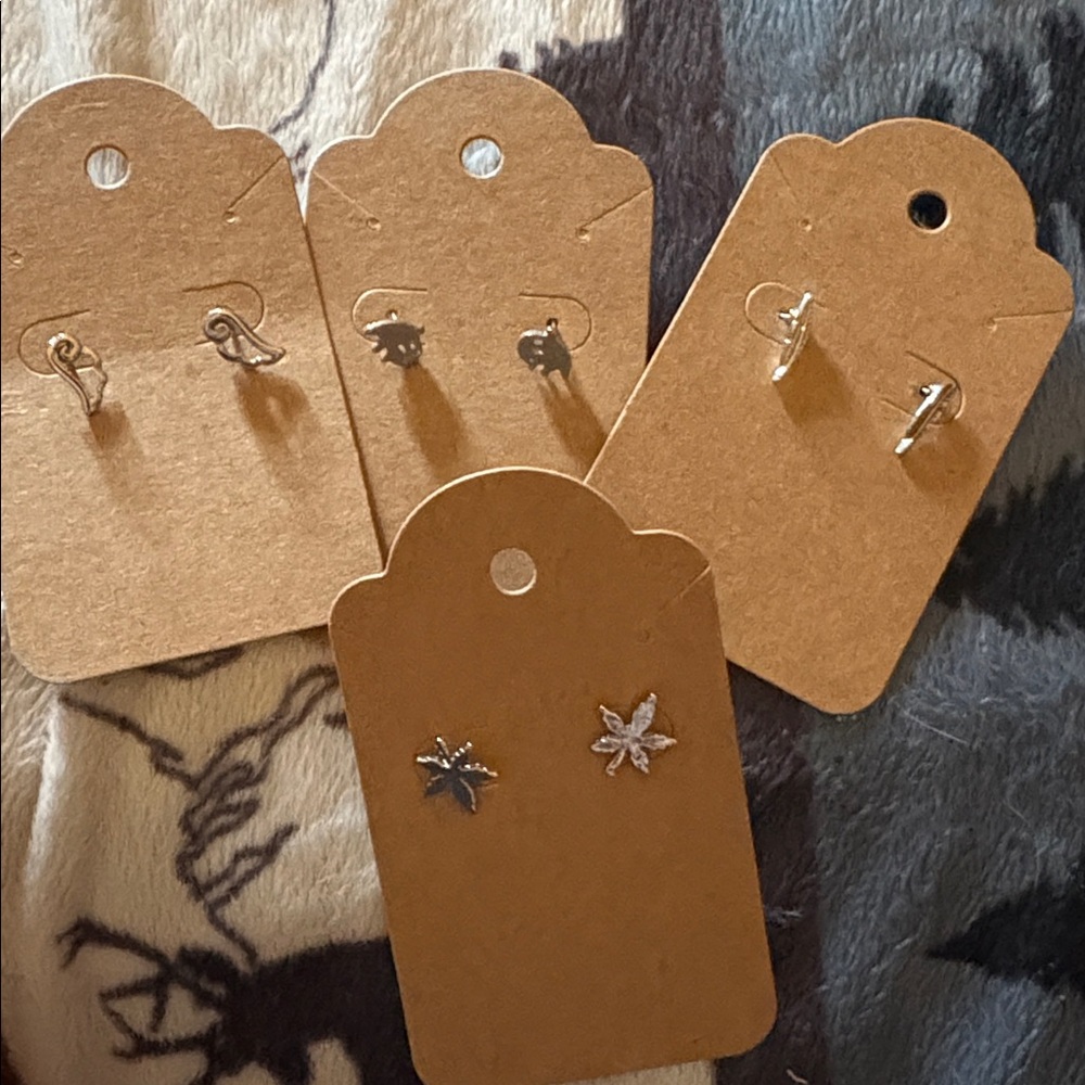 Silver Stud Earrings Set